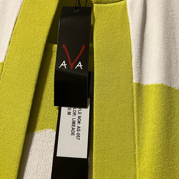 Twin set - new with tags - size small - Picture 4 of 6